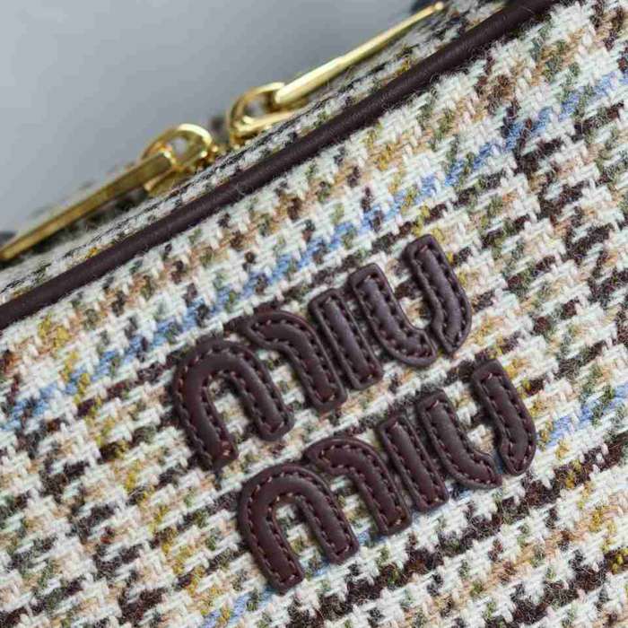 MIUMIU ショルダーバッグ キャンバス ボーリングバッグ 28×12×9cm