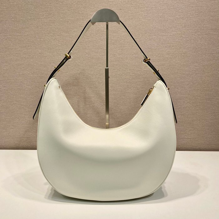 プラダ ショルダーバッグ ムーン 35×22.5×8cm