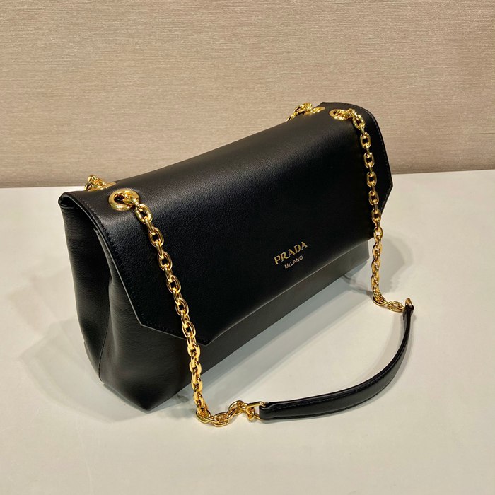 プラダ ショルダーバッグ 29×16×9.5cm