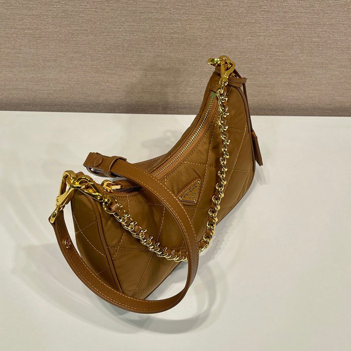 プラダ ショルダーバッグ ホーボー 23×17×6.5cm