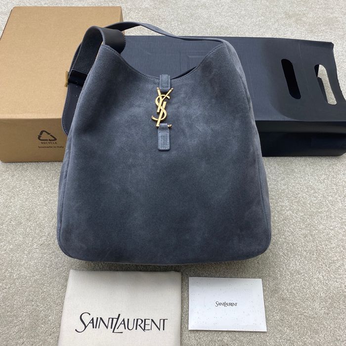 サンローラン ショルダーバッグ LE5A7 30×31×13cm