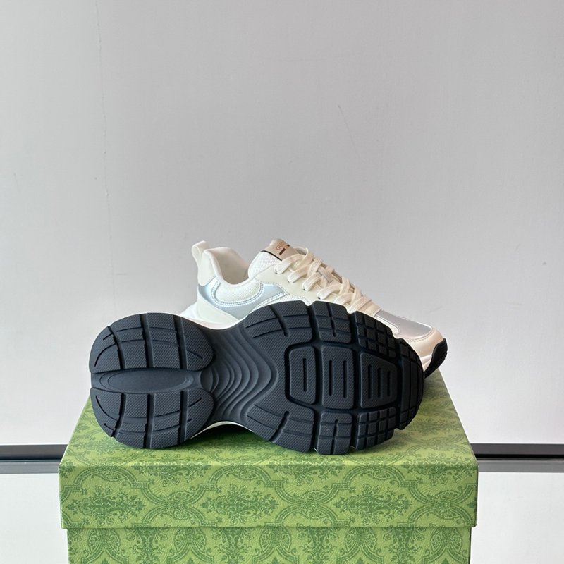 グッチ メンズ スニーカー 38-44