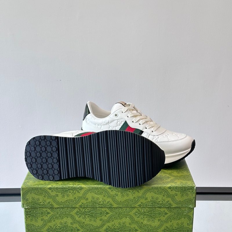 グッチ メンズ スニーカー 38-44