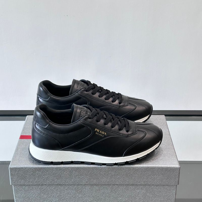 プラダ メンズ スニーカー 39-45 プラダ メンズ スニーカー 39-45