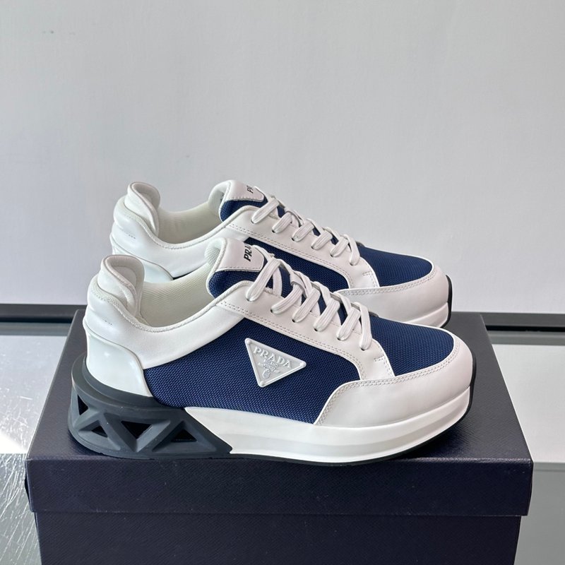 プラダ メンズ スニーカー 39-44 プラダ メンズ スニーカー 39-44