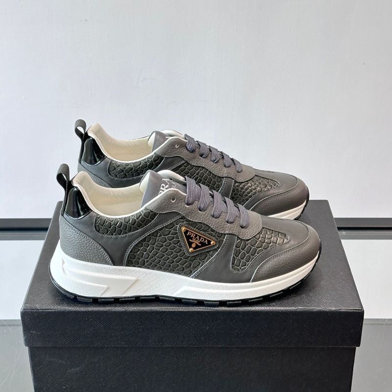 プラダ メンズ スニーカー 39-44 プラダ メンズ スニーカー 39-44