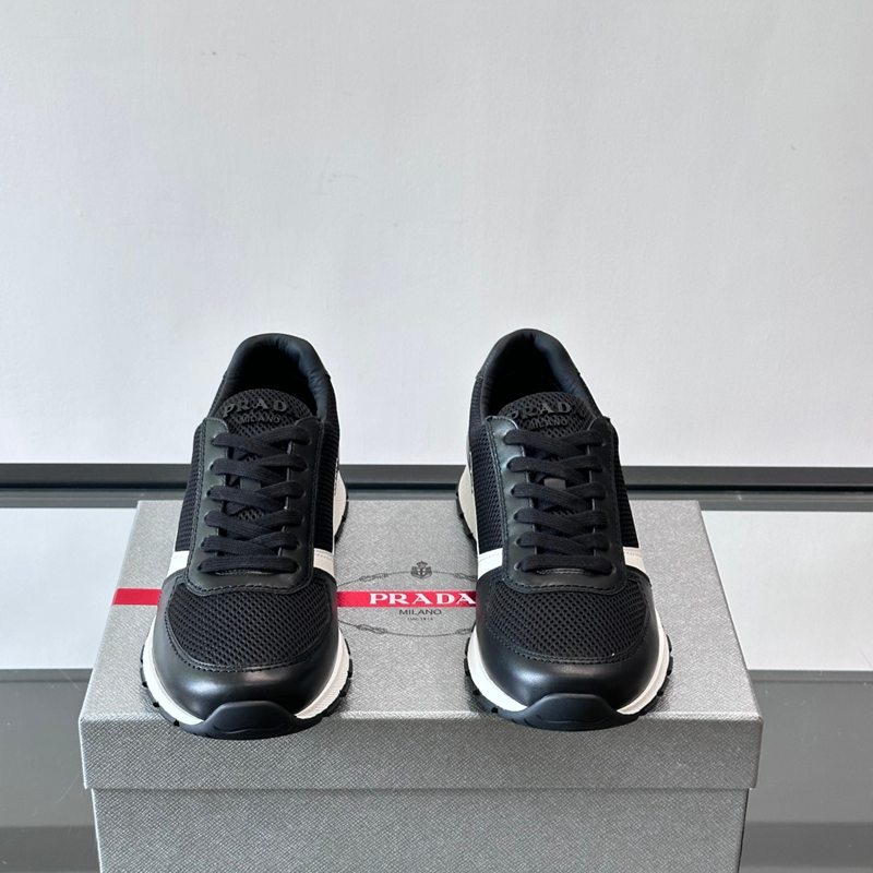 プラダ メンズ スニーカー 39-45