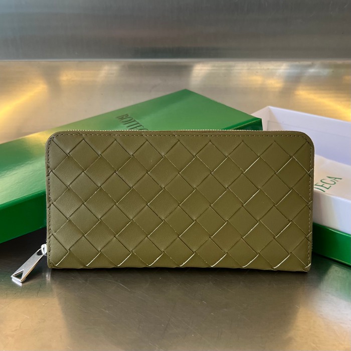 BOTTEGA VENETA イントレチャート ロングウォレット メンズ 19×10×2cm