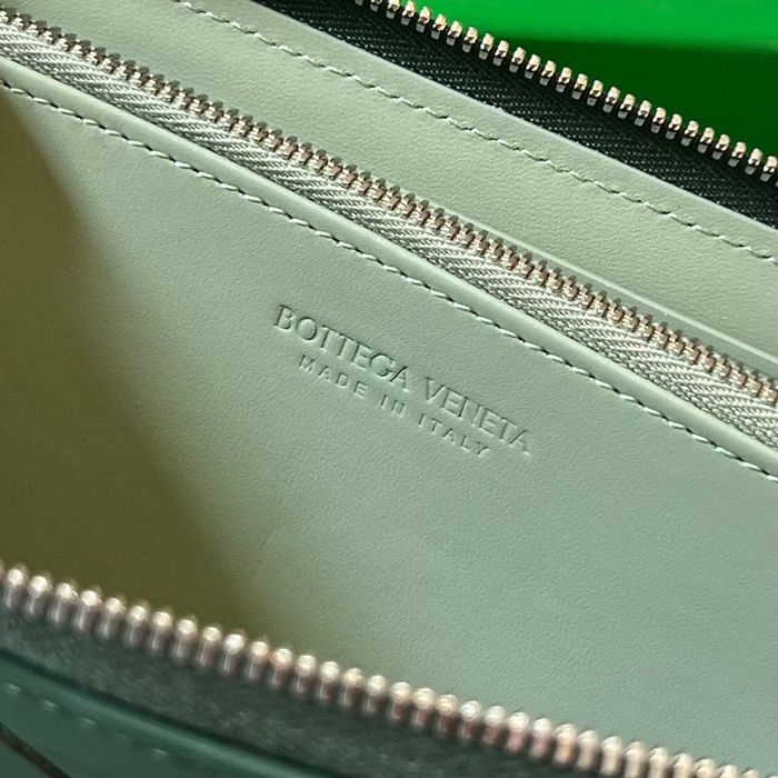 BOTTEGA VENETA イントレチャート ロングウォレット メンズ 19×10×2cm