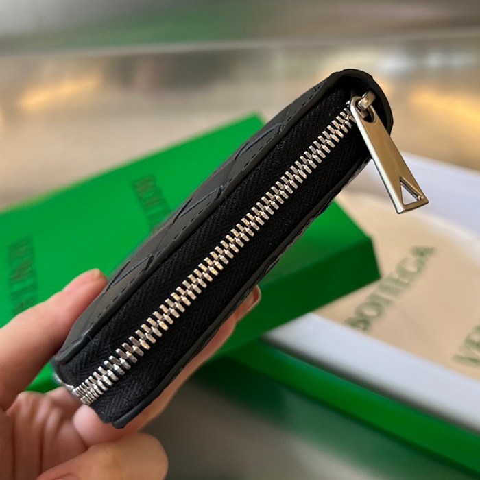 BOTTEGA VENETA イントレチャート ロングウォレット メンズ 19×10×2cm