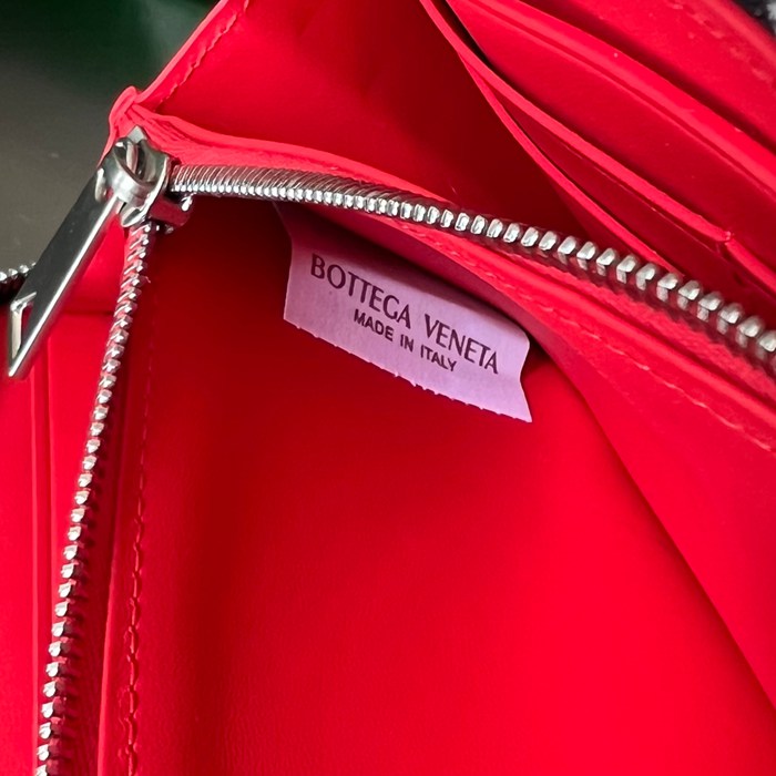 BOTTEGA VENETA イントレチャート ロングウォレット メンズ 19×10×2cm