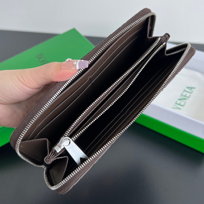 BOTTEGA VENETA イントレチャート ロングウォレット メンズ 19×10×2cm