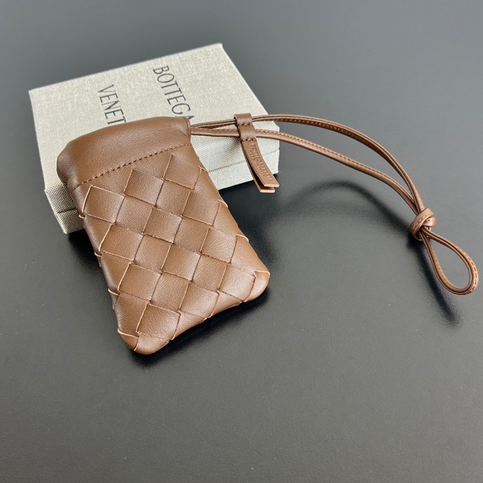 BOTTEGA VENETA ラムスキン カードケース チャーム レディース 11×8.5cm