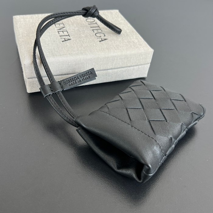 BOTTEGA VENETA 編み込み カードケース チャーム レディース 11×8.5cm