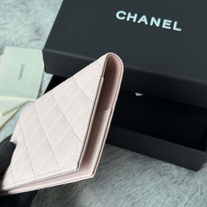CHANEL パスポートケース カーフレザー ユニセックス 14.5×10.5×2cm