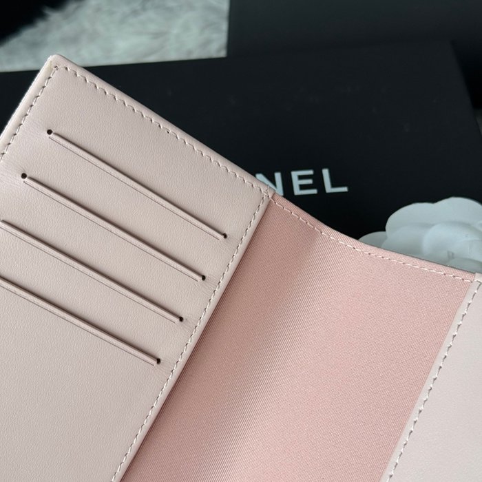 CHANEL パスポートケース カーフレザー ユニセックス 14.5×10.5×2cm