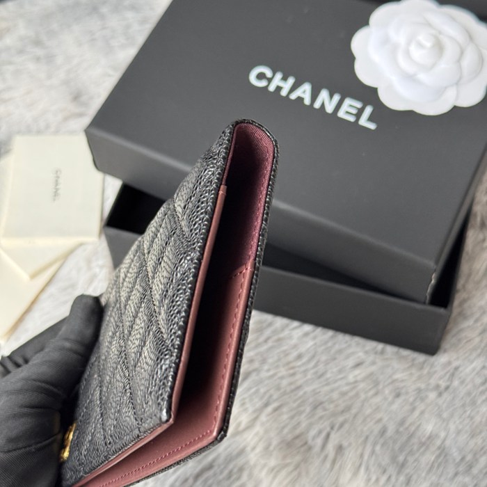 CHANEL パスポートケース カーフレザー ユニセックス 14.5×10.5×2cm