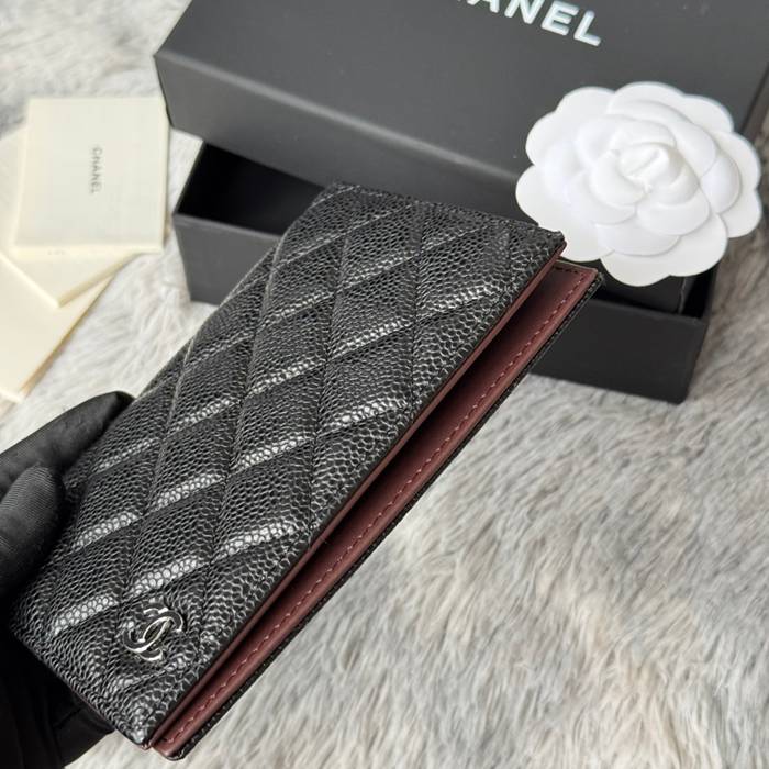 CHANEL パスポートケース カーフレザー ユニセックス 14.5×10.5×2cm