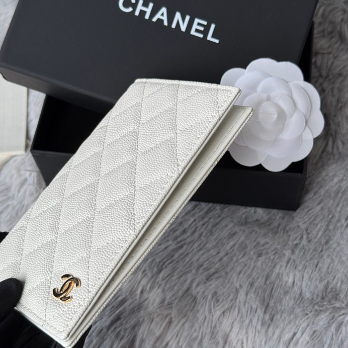 CHANEL パスポートケース カーフレザー ユニセックス 14.5×10.5×2cm