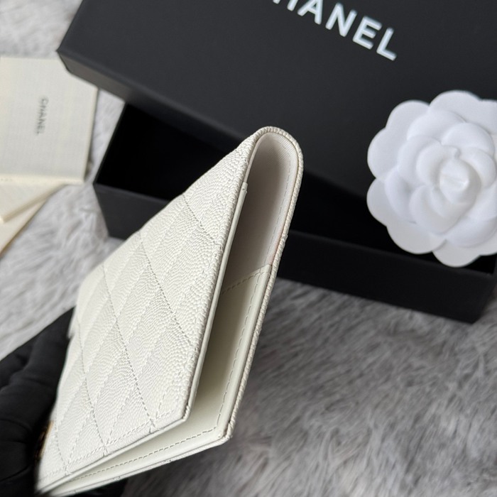 CHANEL パスポートケース カーフレザー ユニセックス 14.5×10.5×2cm