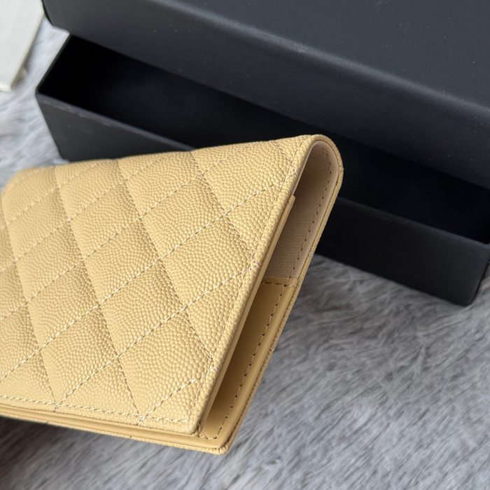 CHANEL パスポートケース カーフレザー ユニセックス 14.5×10.5×2cm