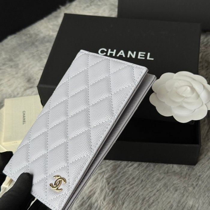 CHANEL パスポートケース カーフレザー ユニセックス 14.5×10.5×2cm