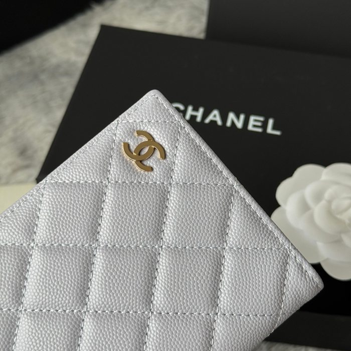 CHANEL パスポートケース カーフレザー ユニセックス 14.5×10.5×2cm