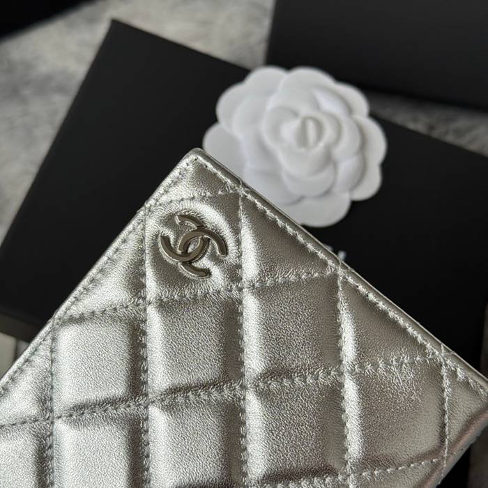 CHANEL パスポートケース ラムスキン ユニセックス 14.5×10.5×2cm