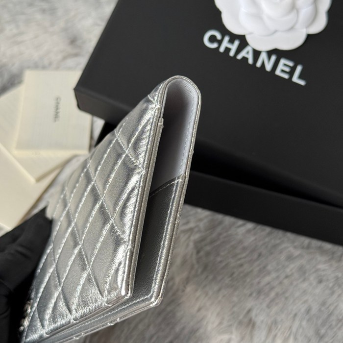 CHANEL パスポートケース ラムスキン ユニセックス 14.5×10.5×2cm