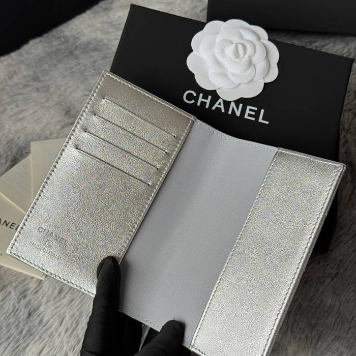 CHANEL パスポートケース ラムスキン ユニセックス 14.5×10.5×2cm