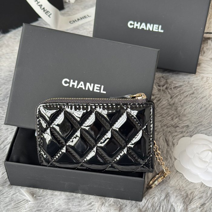 CHANEL L字ジップコインパース カーフレザー レディース 12×7cm
