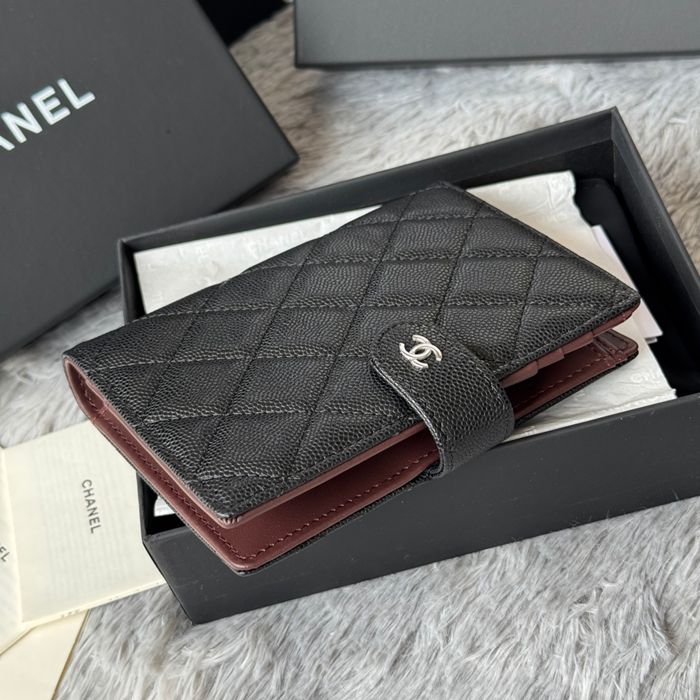 CHANEL パスポートケース カーフレザー ユニセックス 15×10×3cm