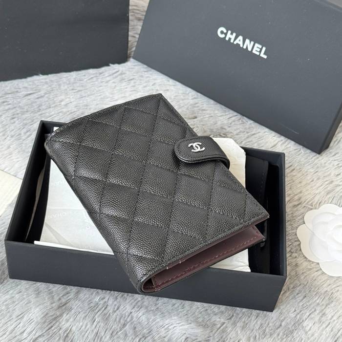 CHANEL パスポートケース カーフレザー ユニセックス 15×10×3cm