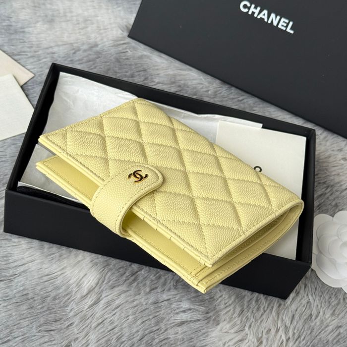 CHANEL パスポートケース カーフレザー ユニセックス 15×10×3cm