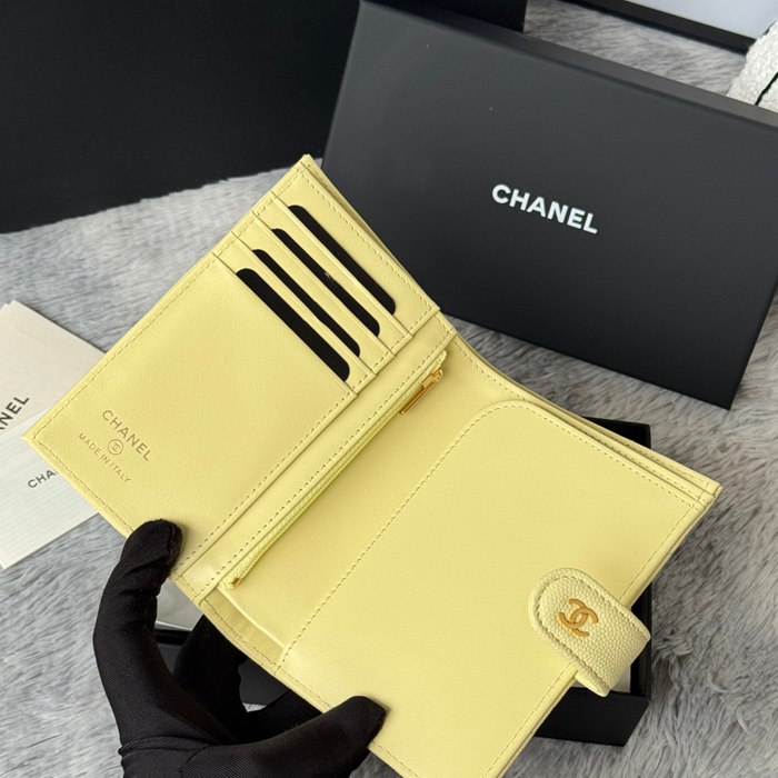 CHANEL パスポートケース カーフレザー ユニセックス 15×10×3cm