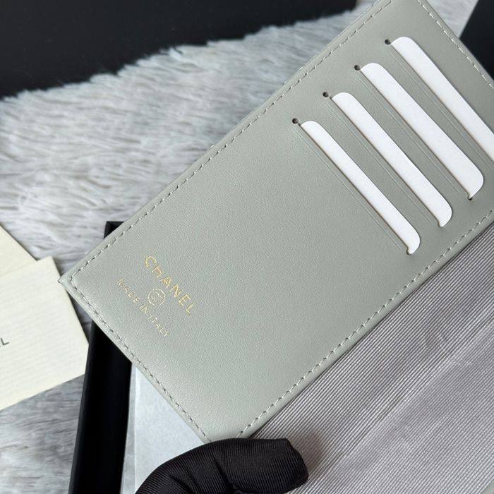 CHANEL パスポートケース カーフレザー ユニセックス 14.5×10.5×2cm