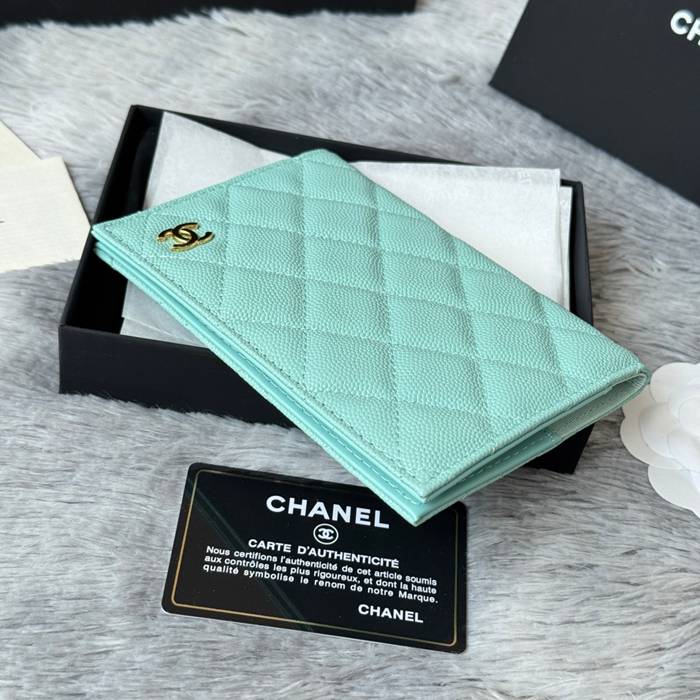 CHANEL パスポートケース カーフレザー ユニセックス 14.5×10.5×2cm