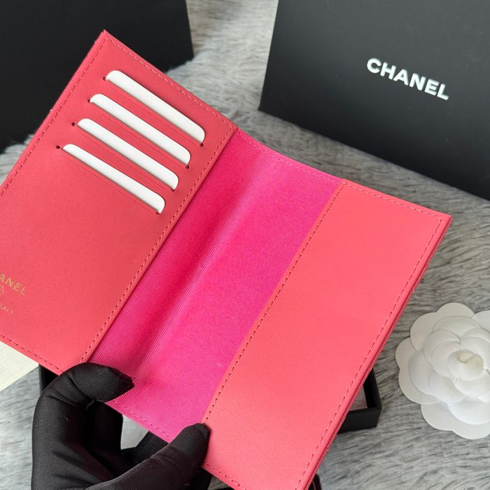 CHANEL パスポートケース カーフレザー ユニセックス 14.5×10.5×2cm