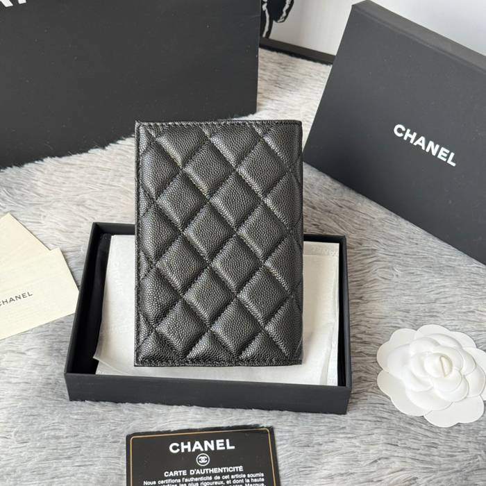 CHANEL パスポートケース カーフレザー ユニセックス 14.5×10.5×2cm