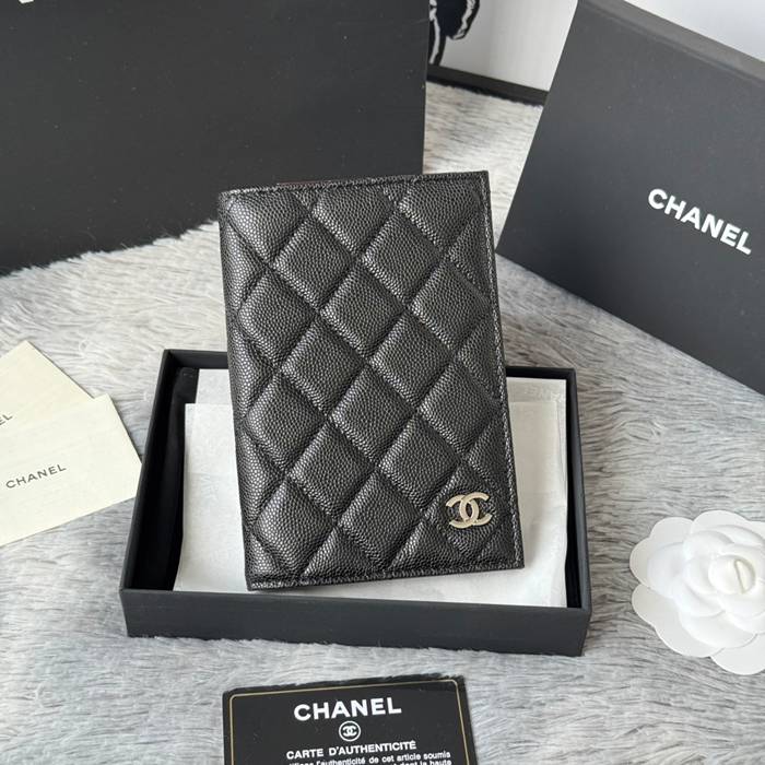 CHANEL パスポートケース カーフレザー ユニセックス 14.5×10.5×2cm