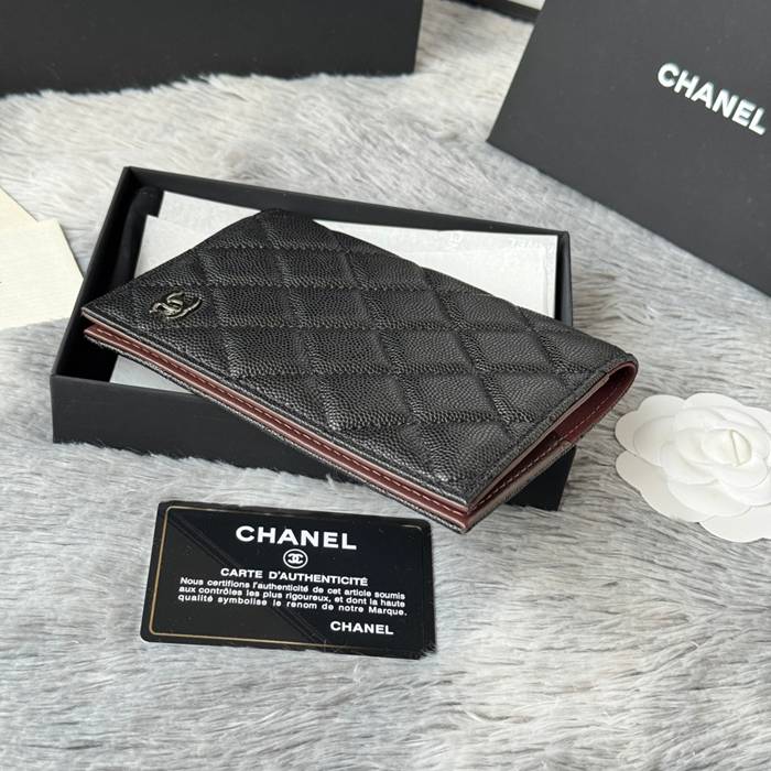 CHANEL パスポートケース カーフレザー ユニセックス 14.5×10.5×2cm