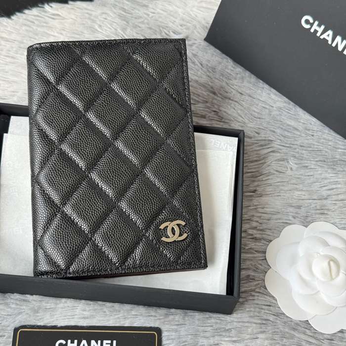 CHANEL パスポートケース カーフレザー ユニセックス 14.5×10.5×2cm