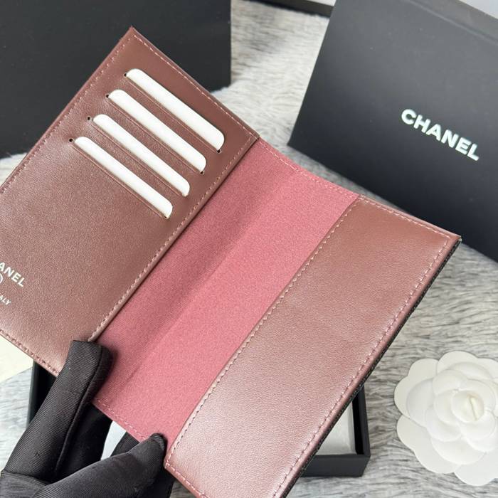 CHANEL パスポートケース カーフレザー ユニセックス 14.5×10.5×2cm