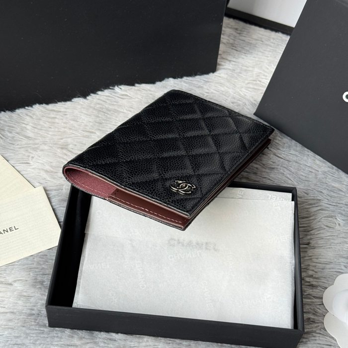 CHANEL パスポートケース カーフレザー ユニセックス 14.5×10.5×2cm