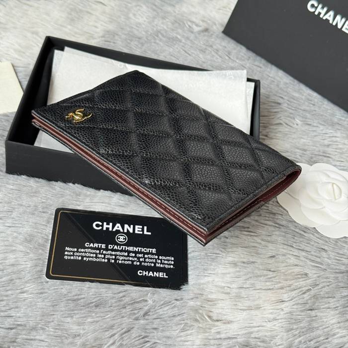 CHANEL パスポートケース カーフレザー ユニセックス 14.5×10.5×2cm