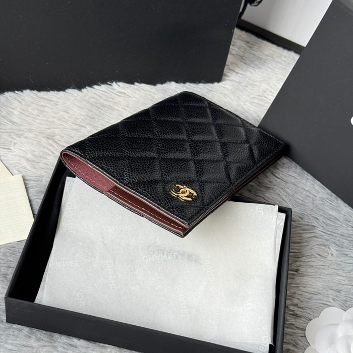 CHANEL パスポートケース カーフレザー ユニセックス 14.5×10.5×2cm