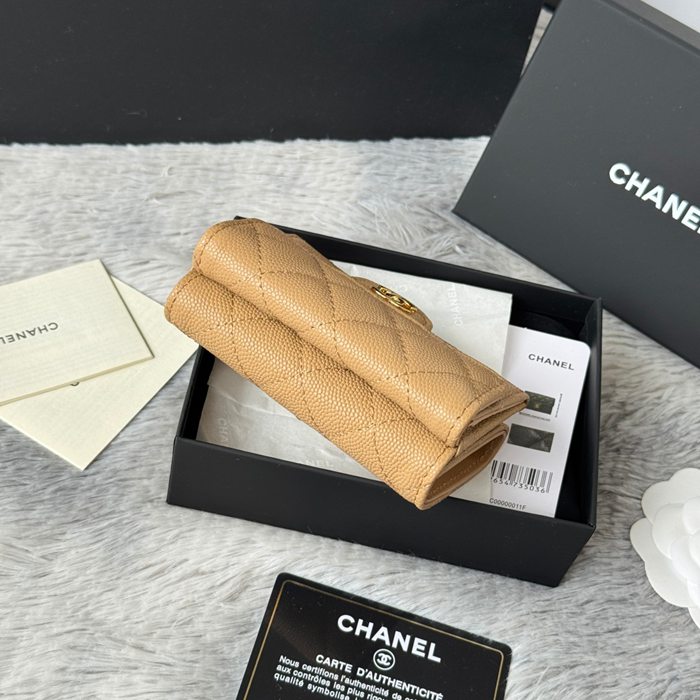 CHANEL 三つ折りカードケース カーフレザー レディース 10.5×7.5×3cm