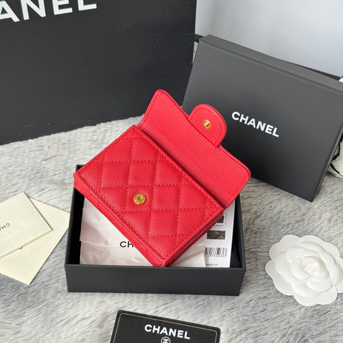 CHANEL 三つ折りカードケース カーフレザー レディース 10.5×7.5×3cm