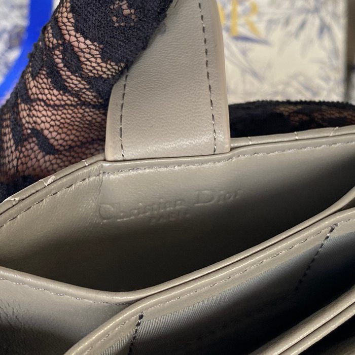 DIOR レディディオール 5スロットカードケース ラムスキン レディース 10.4×7×2cm