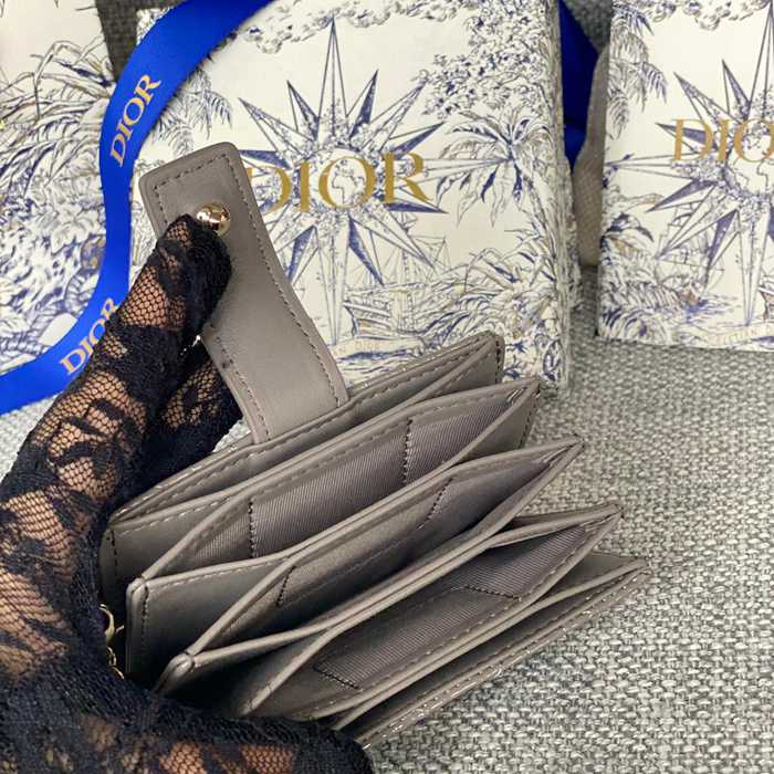 DIOR レディディオール 5スロットカードケース ラムスキン レディース 10.4×7×2cm
